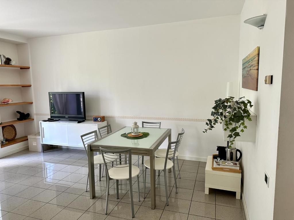 Betty'S Bay Apartment Cremia Екстериор снимка